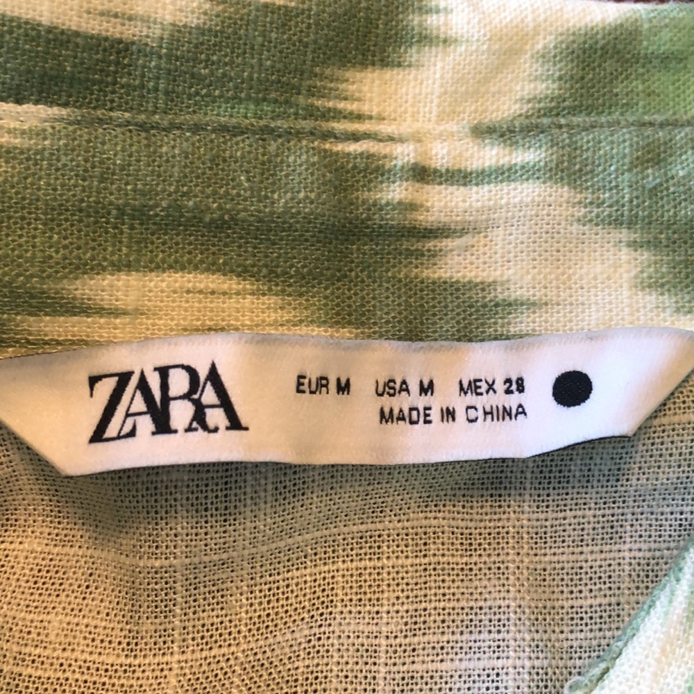 Zara Green & cream ikat pattern short sleeve w/beaded lapel collar Size Medium - Picture 12 of 14